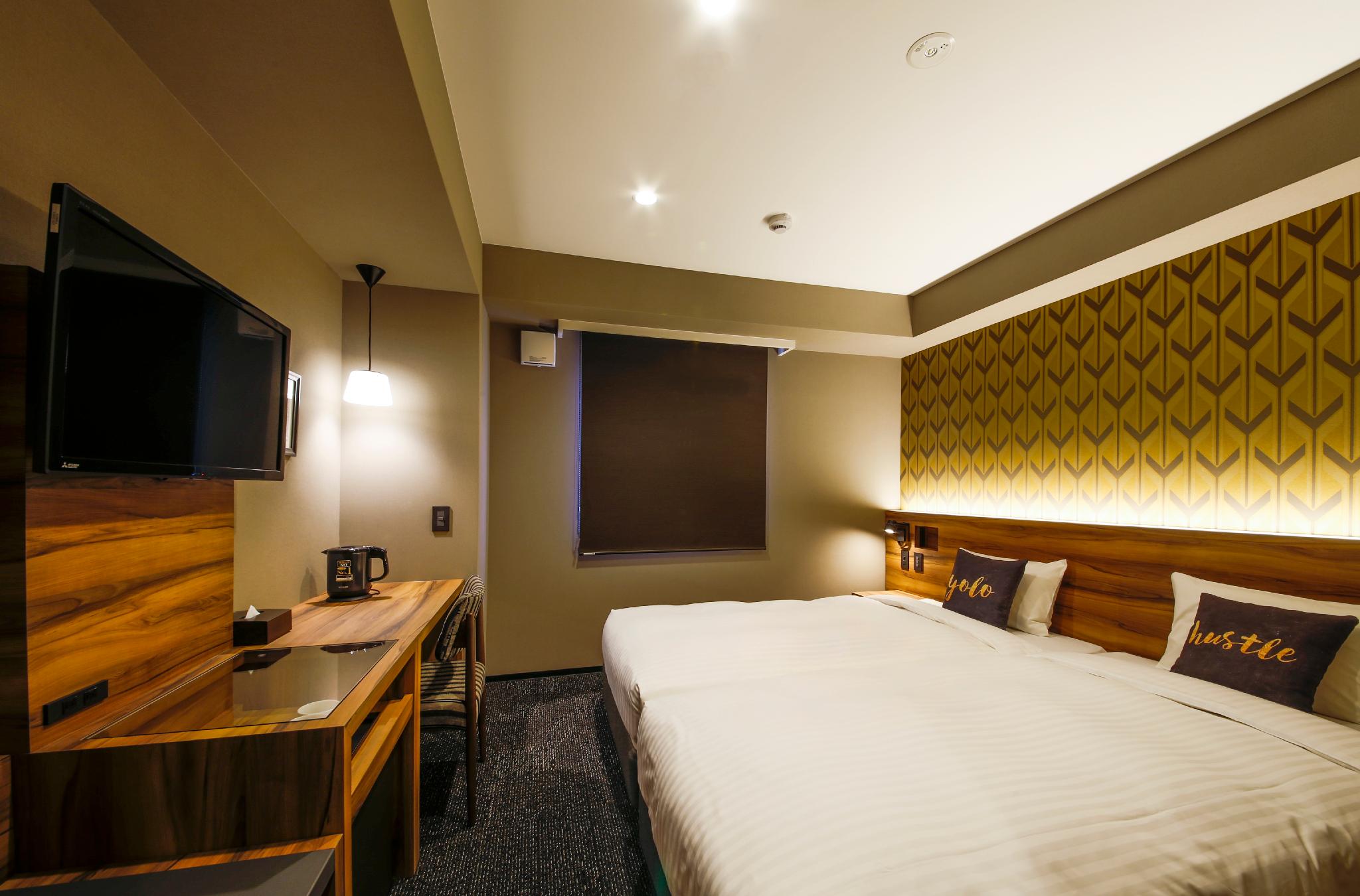 Hollywood, Standard, Twin Beds, Smoking