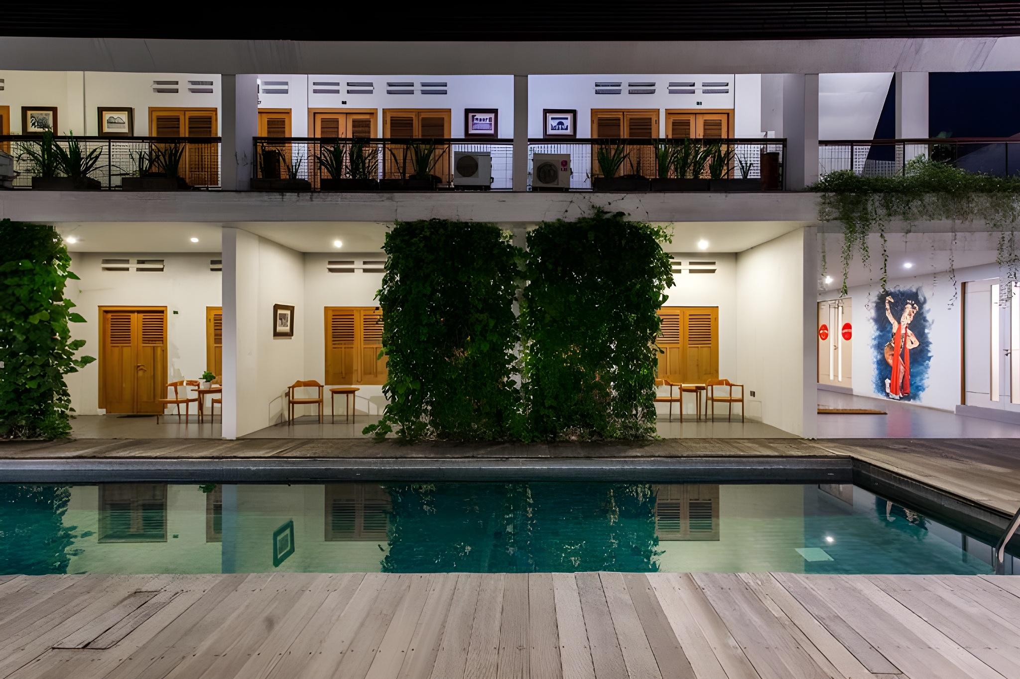 Hotel Blambangan 6/46