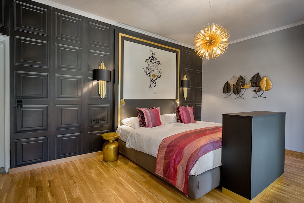 Parkhotel Adler 32/80