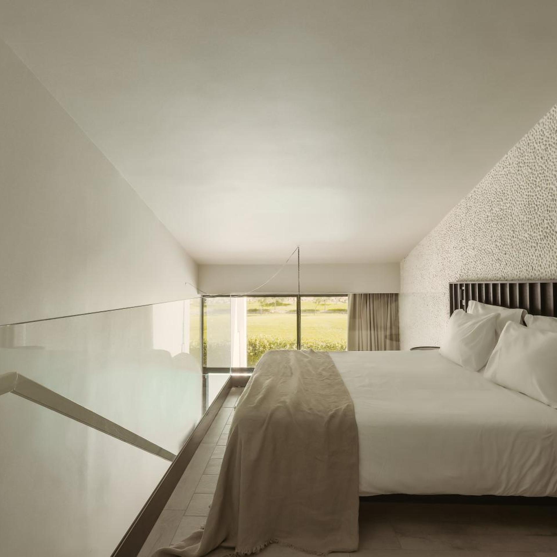 Loft, Suite