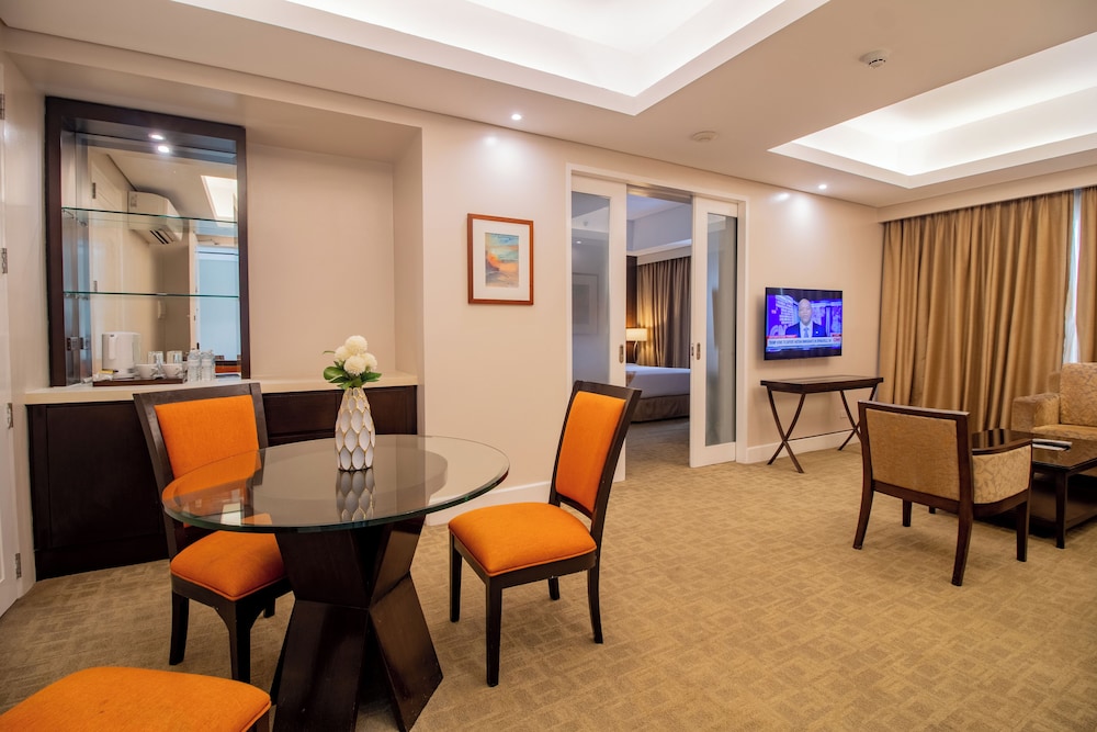 Harolds Hotel Cebu 43/48