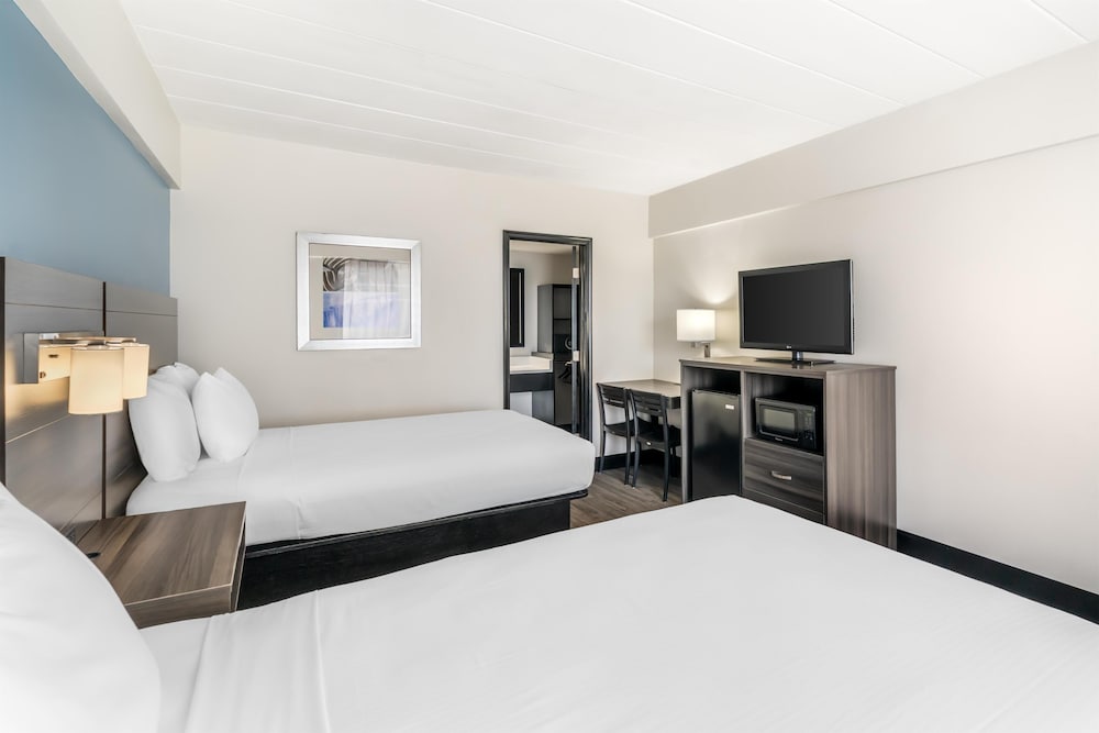 غرفة قياسية بسريرين مزدوجين، SureStay Hotel by Best Western Virginia Beach Royal Clipper 2/10
