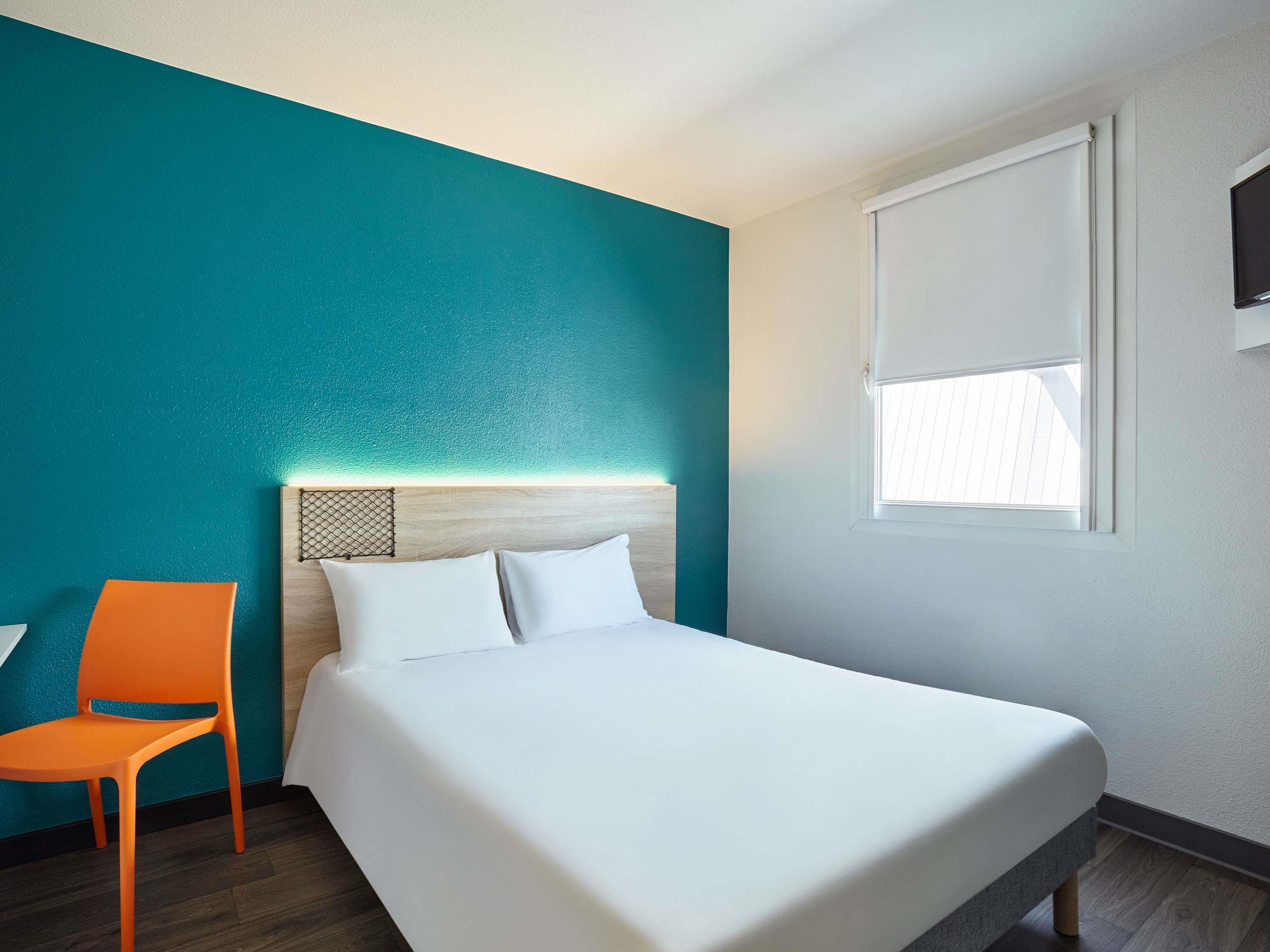 Room, Double Bed, Shared Bathroom