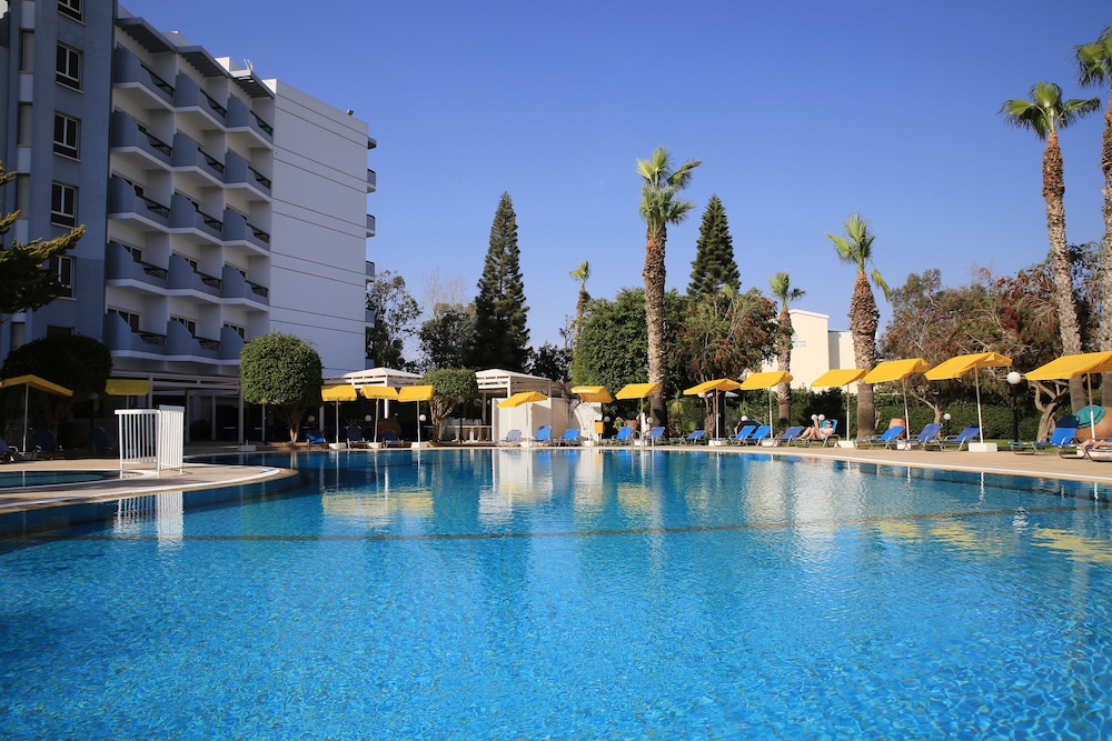 Papouis Protaras Hotel 7/65