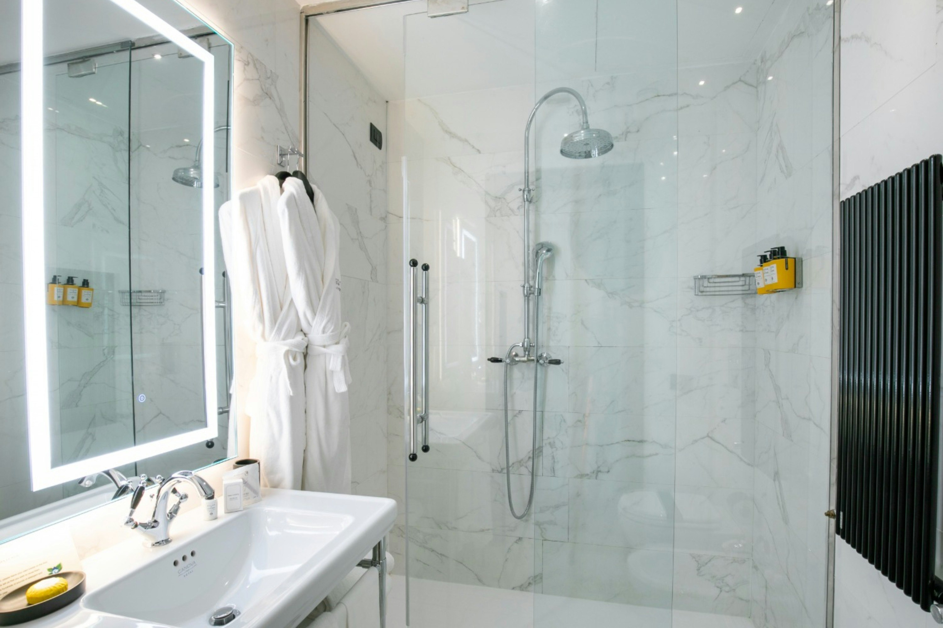 Roma Luxus Hotel 20/22
