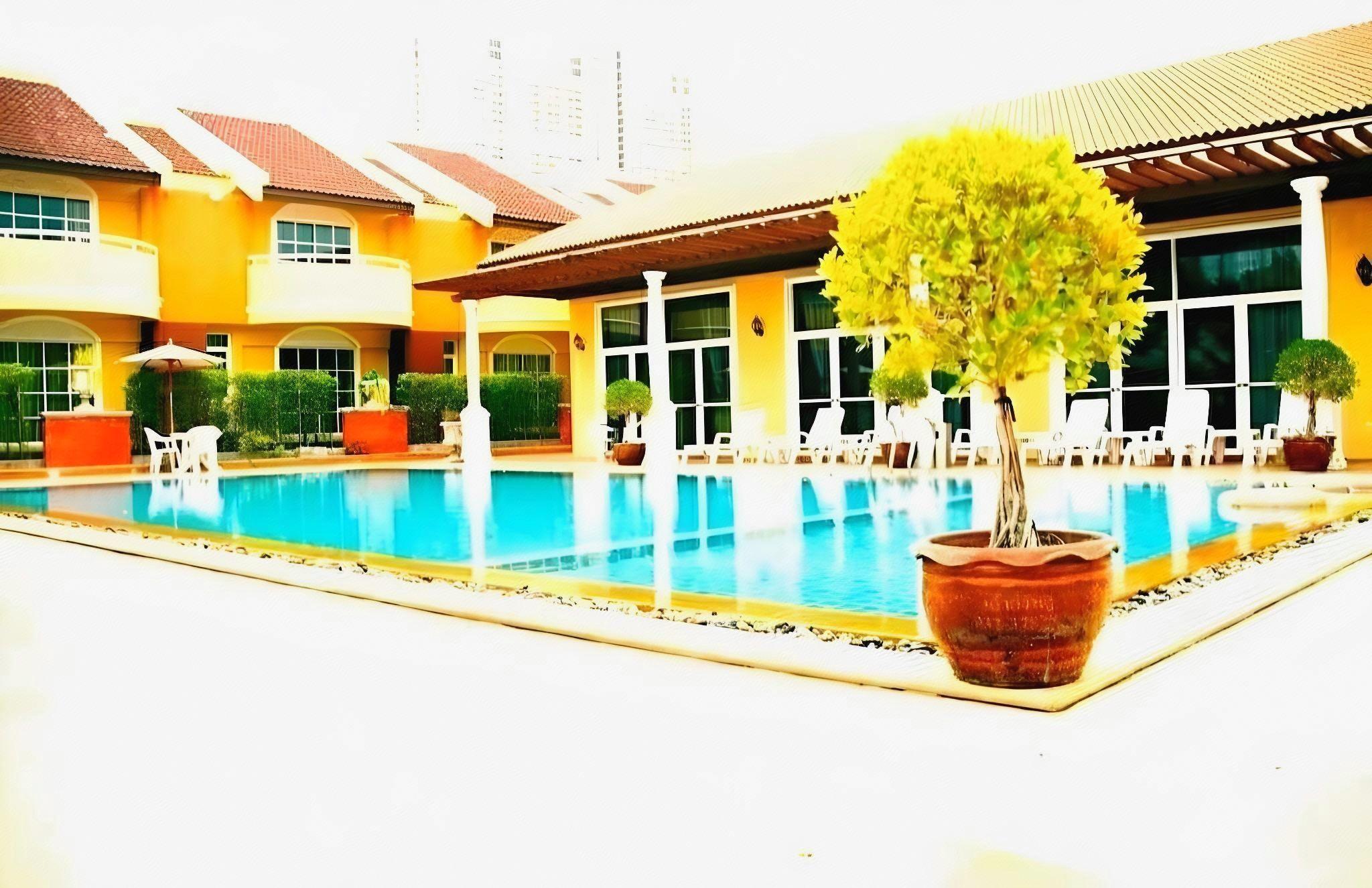 The Victoria Resort Pattaya 11/57