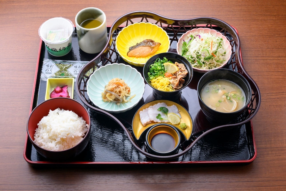 VIAINN SHIMONOSEKI 52/53