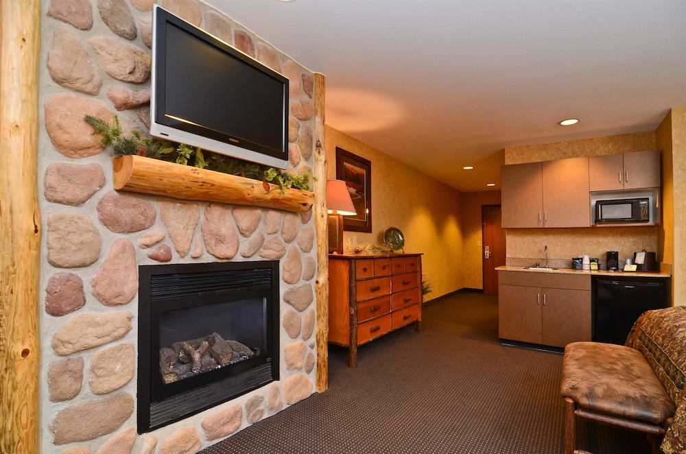 Best Western Plus Kelly Inn and Suites 42/57