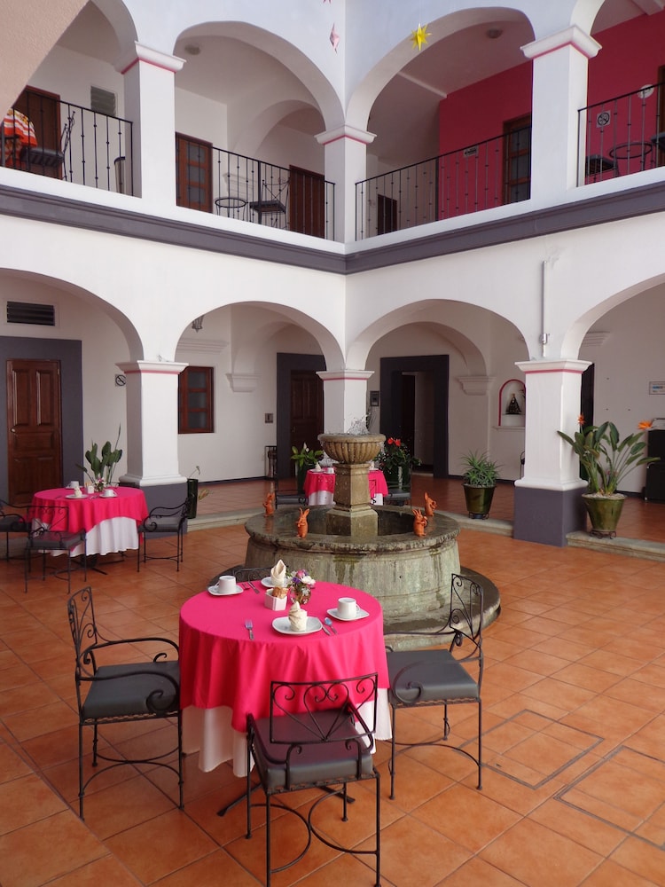 Hotel del Marquesado 56/72
