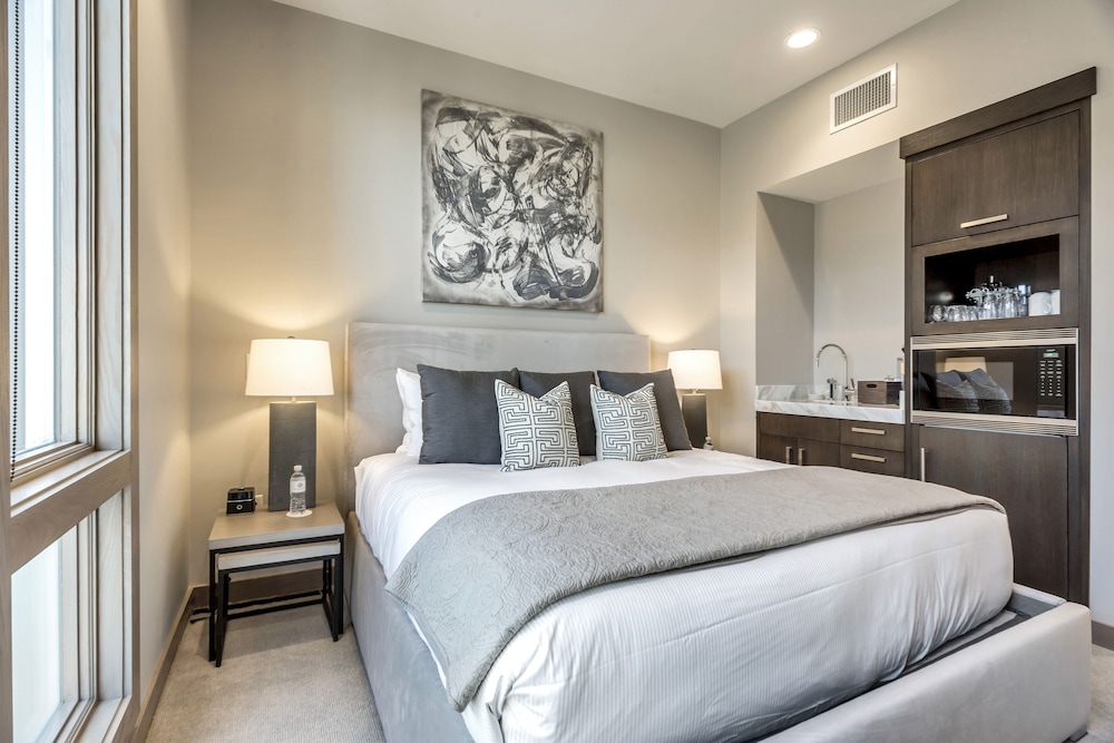 3 BEDROOMS, RESORT, SUITE, TWIN BEDS