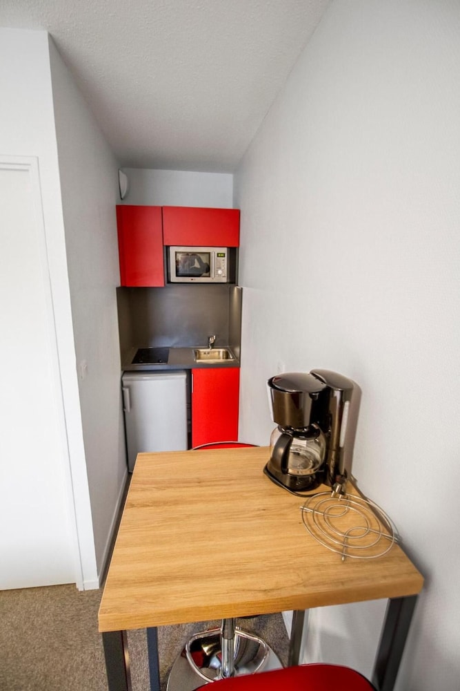 Kosy Appart'hotel Le Champ De Mars Reims 26/54