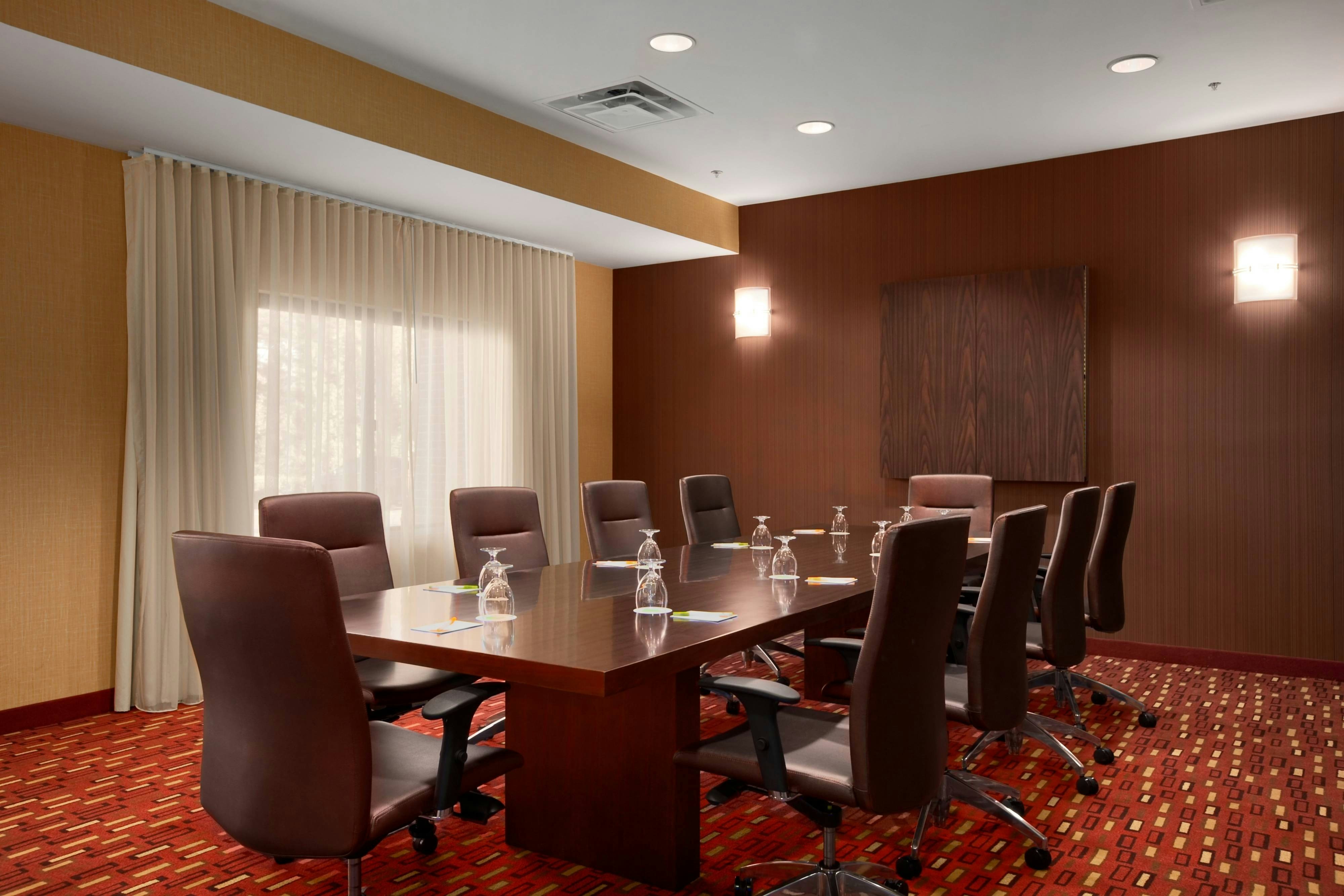 Courtyard By Marriott Wall At Monmouth Shores Corporate Park 23/30