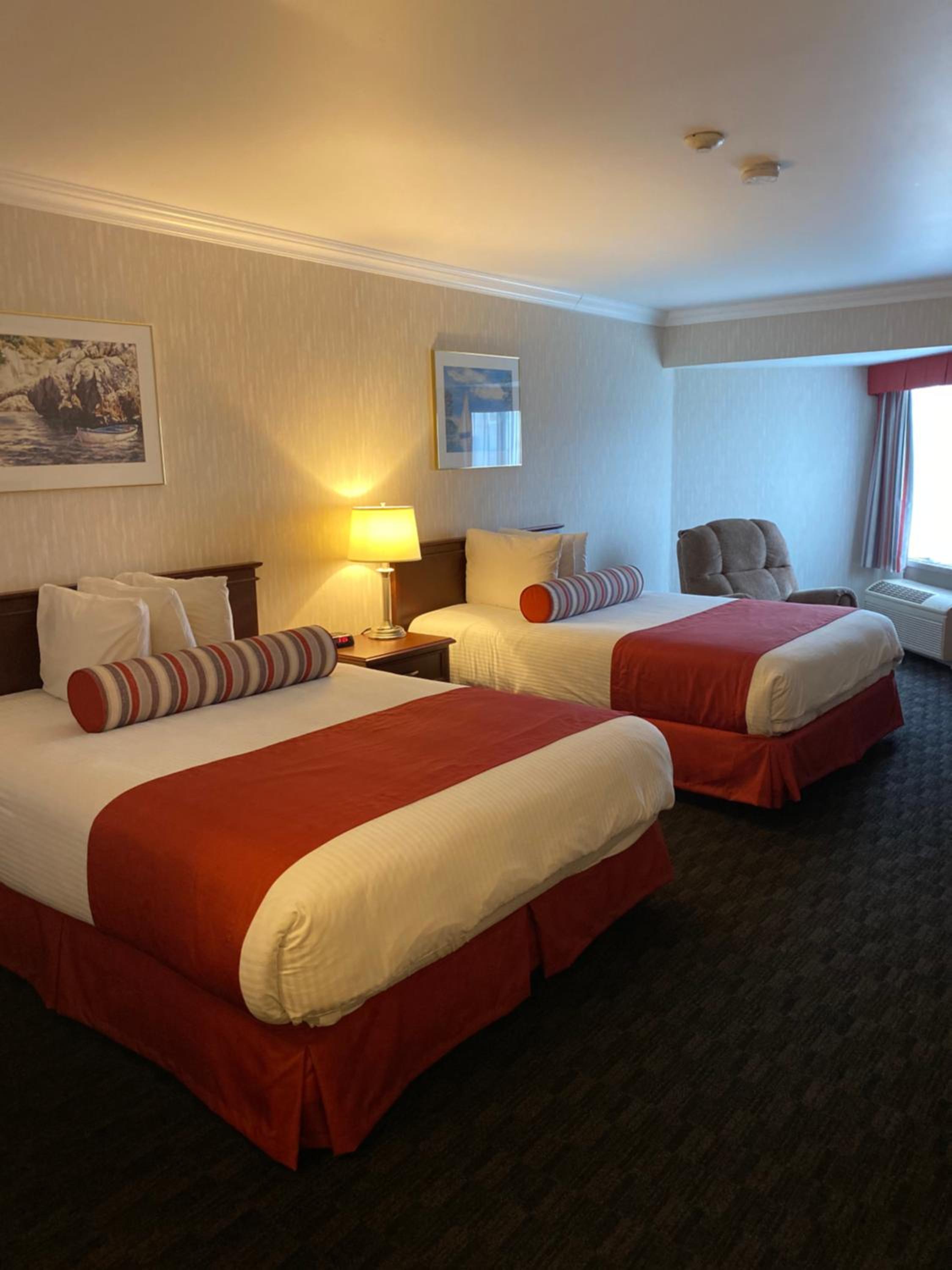 Hotel North 13/49