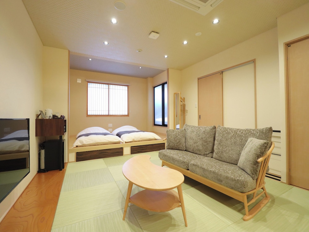 Dogo Onsen Yachiyo 30/37
