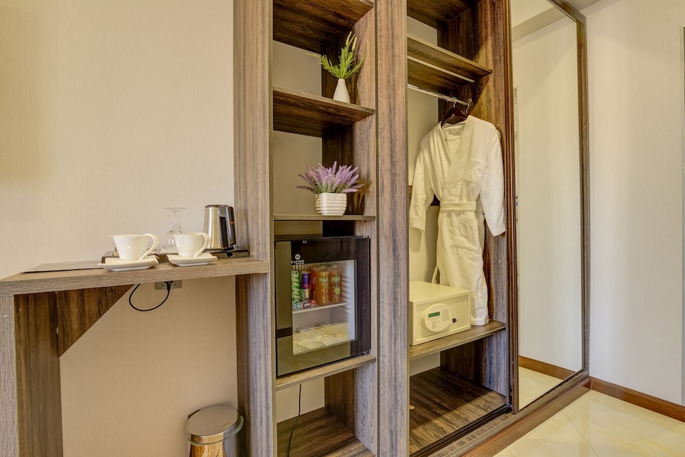 Hotel Lulu 44/44