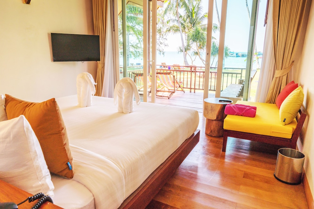 Koh Kood Paradise Beach Resort 12/50