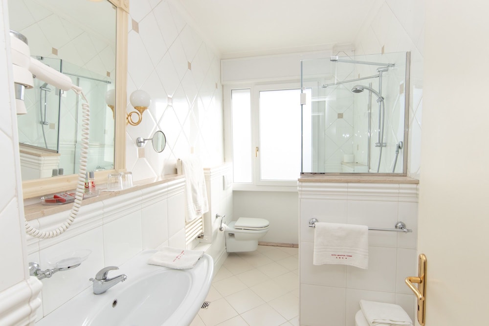 Hotel Universal Terme 47/47