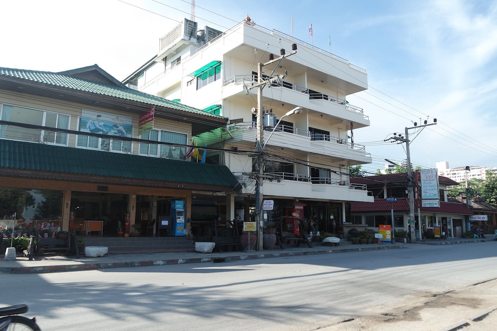 Cha-Am Villa Sun Hotel 4/69