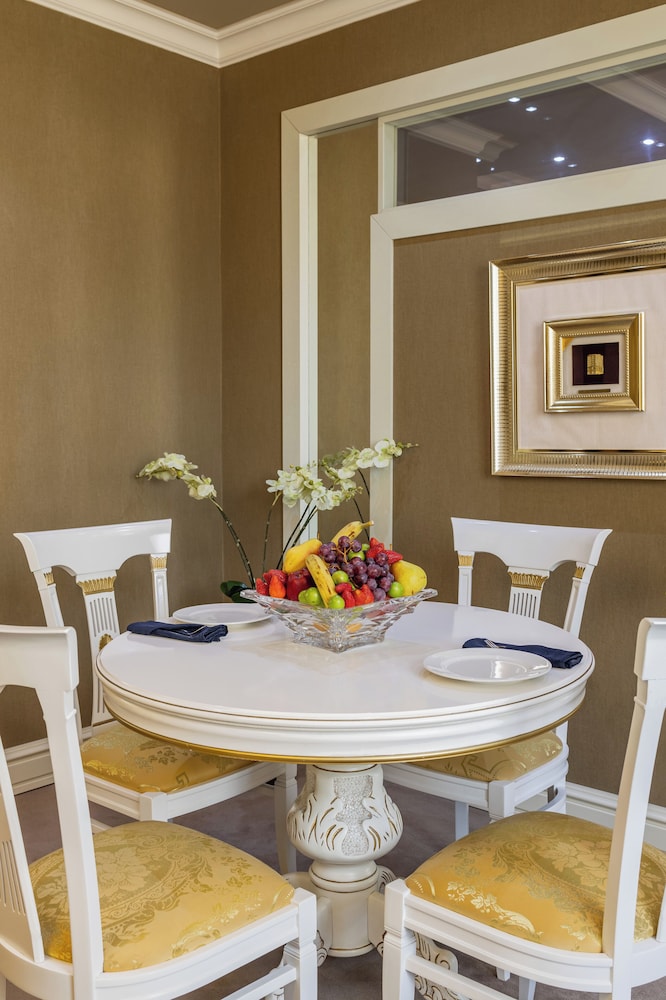 National by Stellar Hotels, Yerevan 66/76