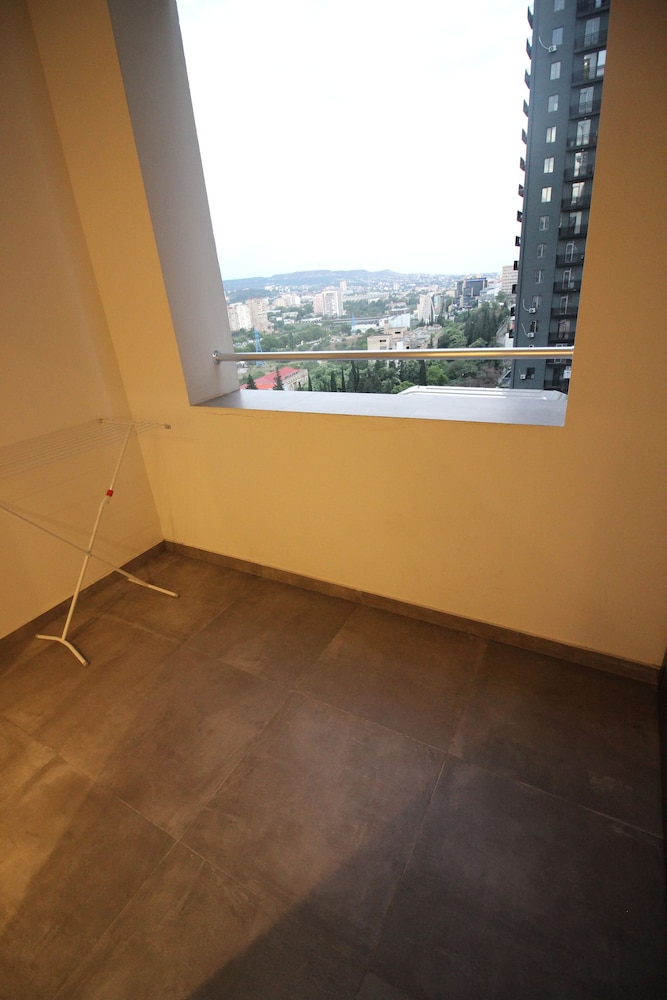 Super Luxury Apartments 40/50