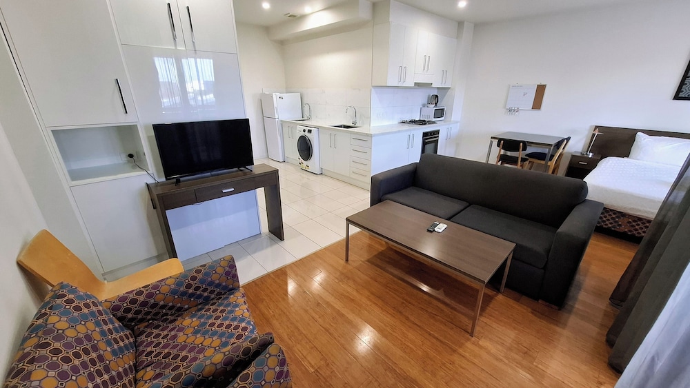 Exodus Dandenong Apartment Hotel 30/50