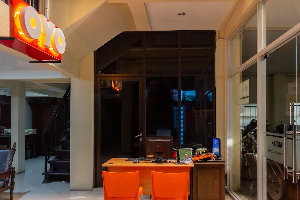 Oyo 989 Audah Guesthouse Syariah 3/36