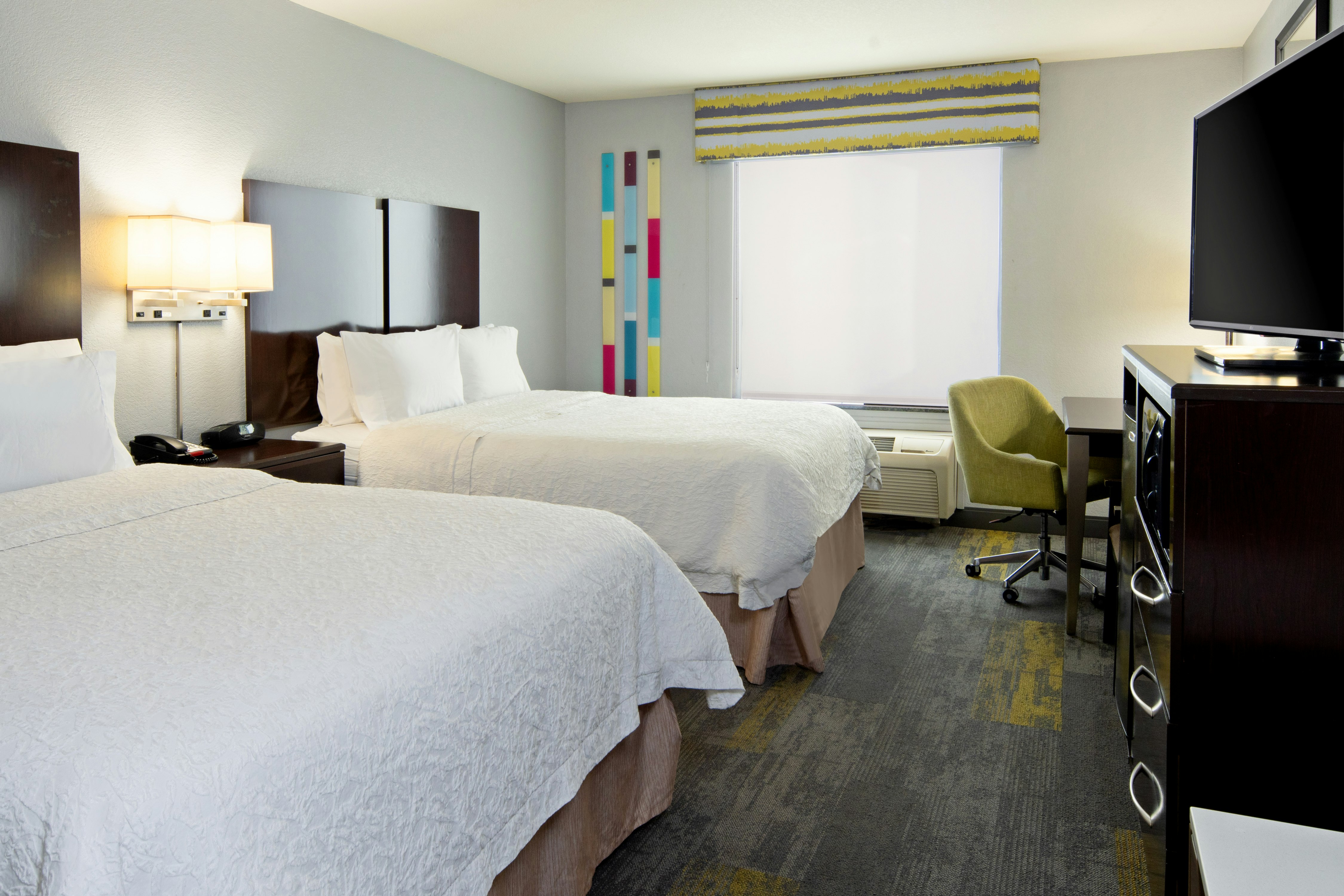 غرفة بسريرين كوين، Hampton Inn and Suites-Bakersfield/Hwy 58, CA 2/4