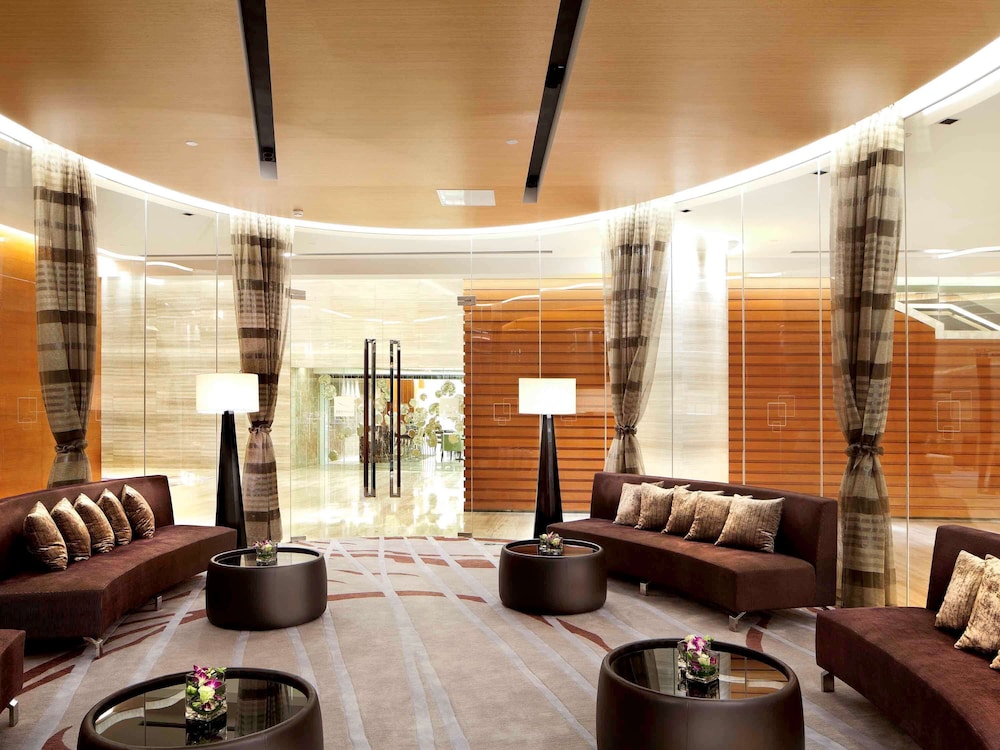 Novotel Nanjing East Suning 57/77