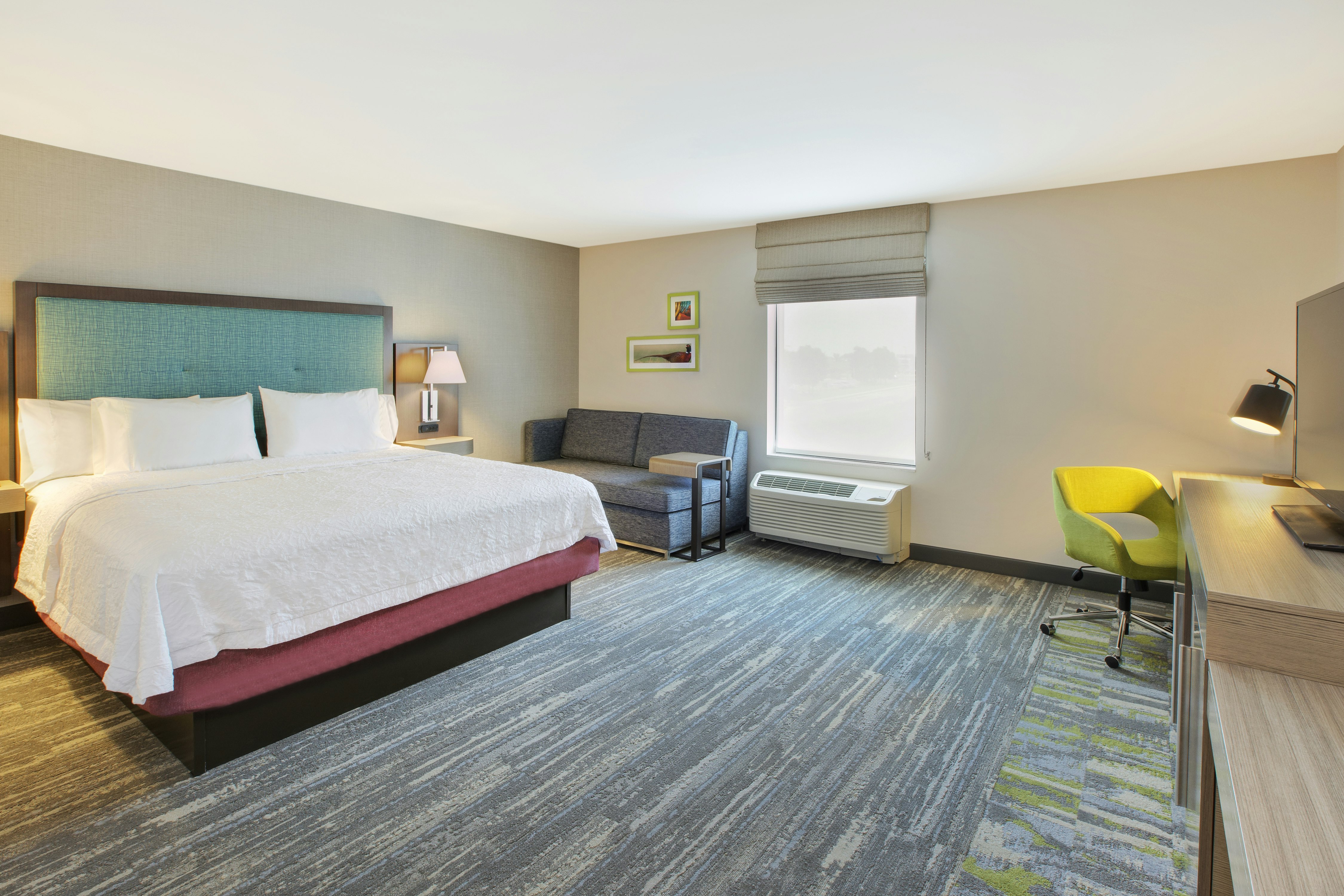 ROOM, KING BED
