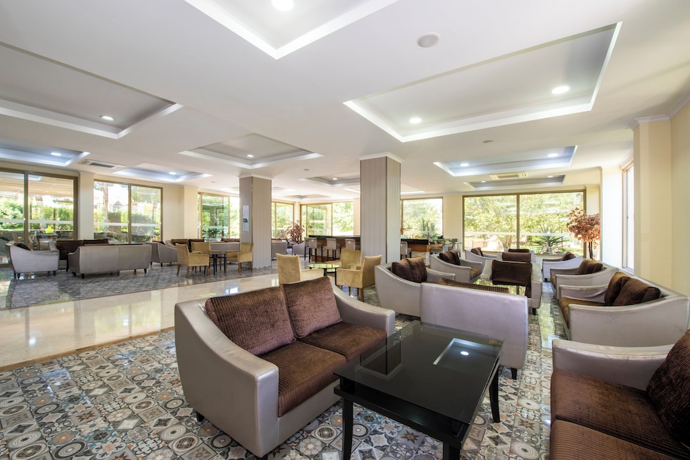 Akbulut Hotel 27/50