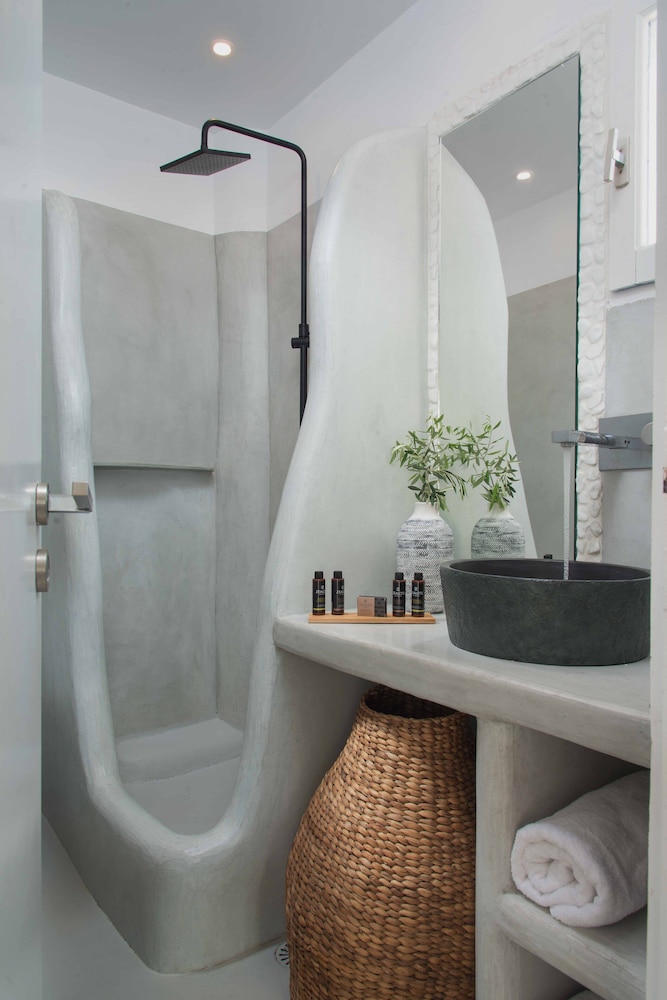 Perla Rooms 34/37