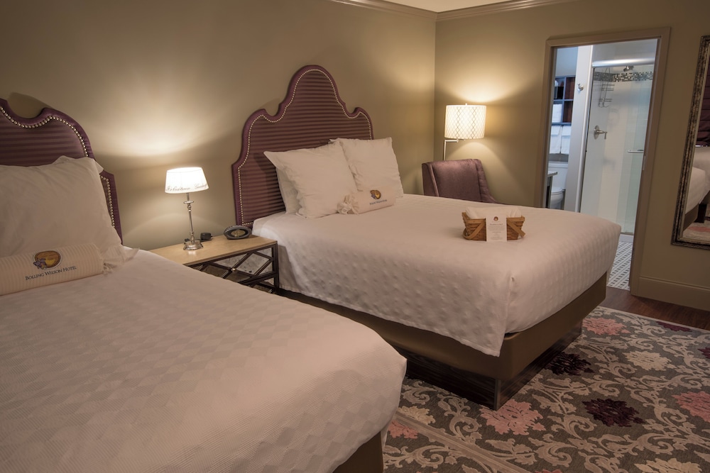 Deluxe, 2 Double Beds, Accessible