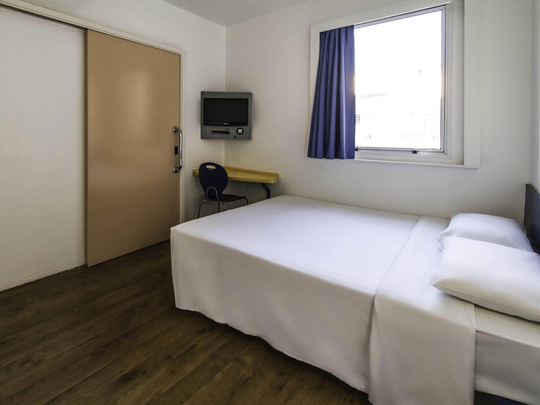 STANDARD, DOUBLE AND BUNK BED