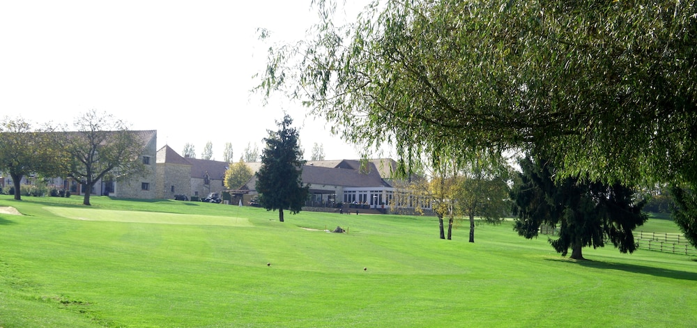 Golf Hotel Domaine de La Brie 23/50