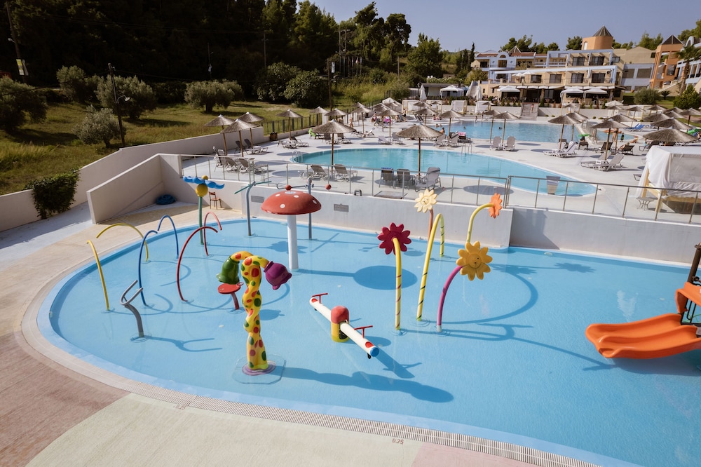 Atrium Hotel Halkidiki 49/58