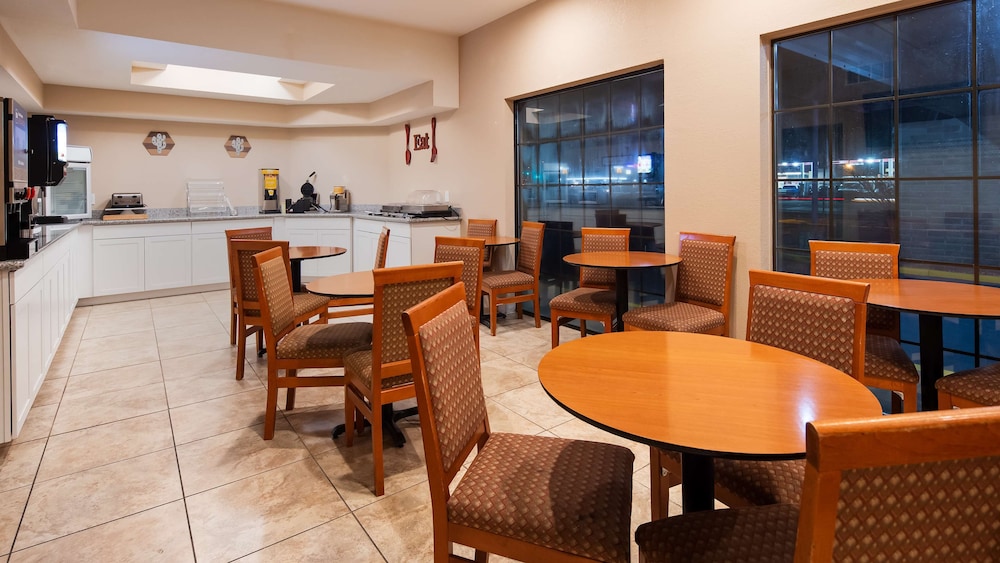 Motel6 Willcox, AZ 28/50
