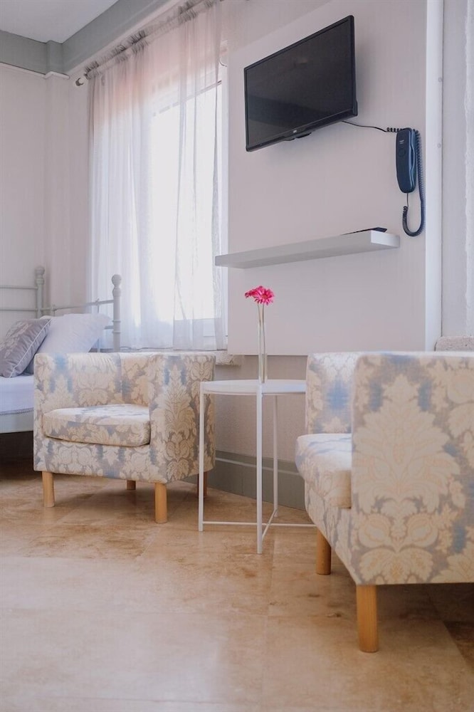 Deruni Butik Hotel 30/50