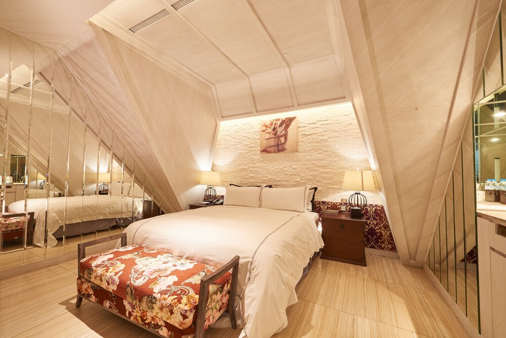The Castle Ballet Taichung A Boutique Hotel 45/77