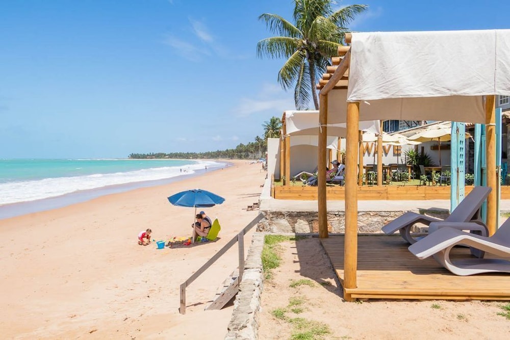 Wave Suites Hotel 65/72