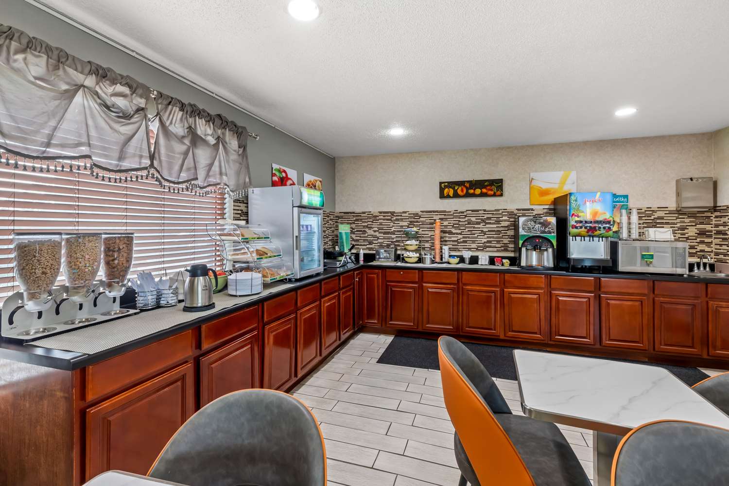 Quality Inn Marietta near Dobbins ARB 30/37
