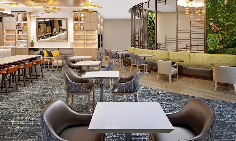 Hilton Grand Vacations Club Chicago Magnificent Mile 31/37