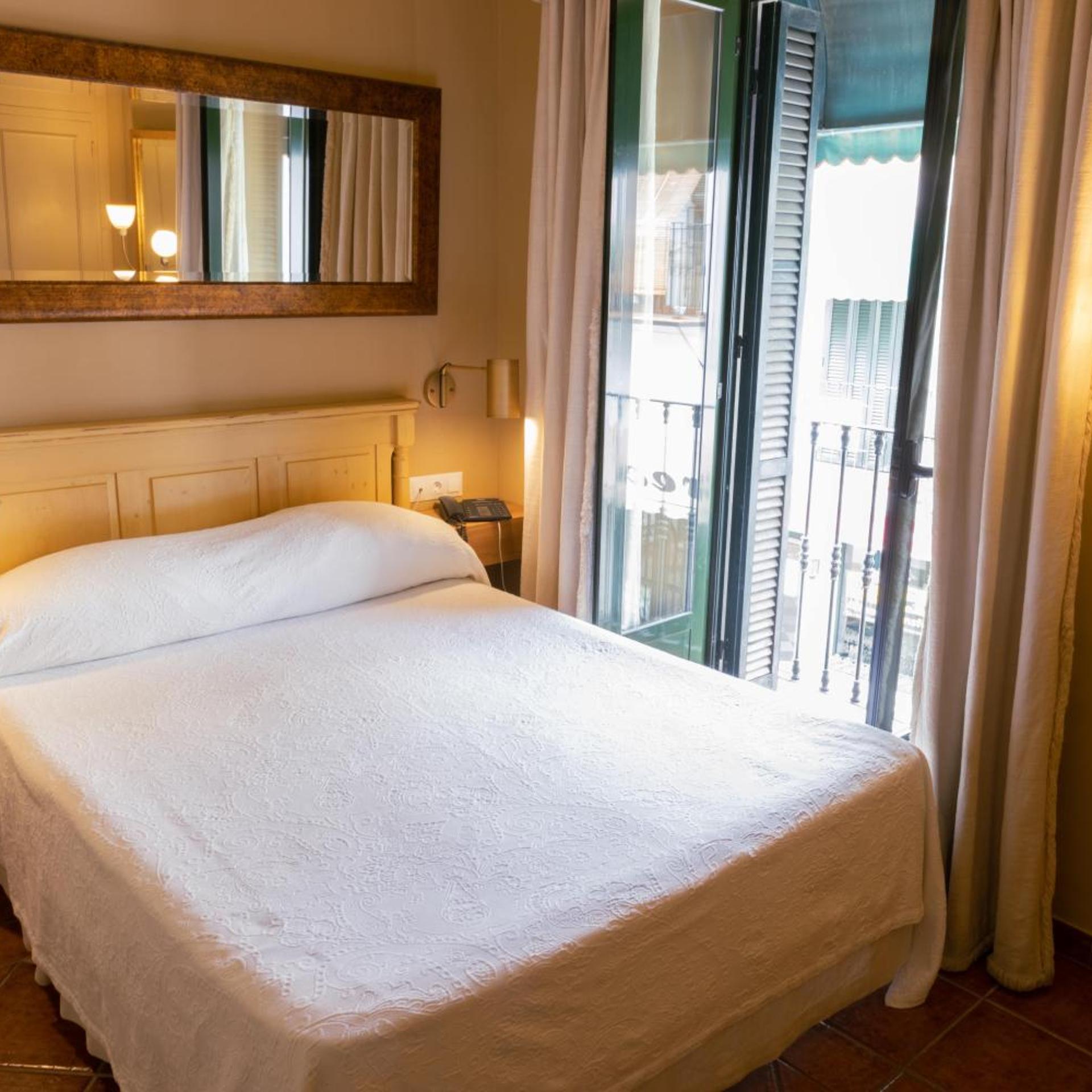 Hotel Carabeo 12/57