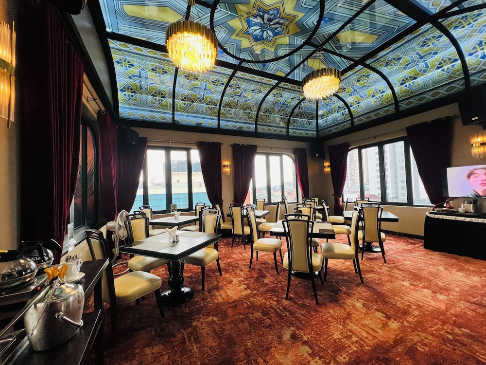 Hotel Du Monde Art 37/49