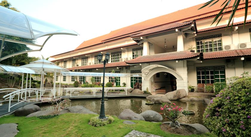 Hotel Merdeka Kediri 3/20