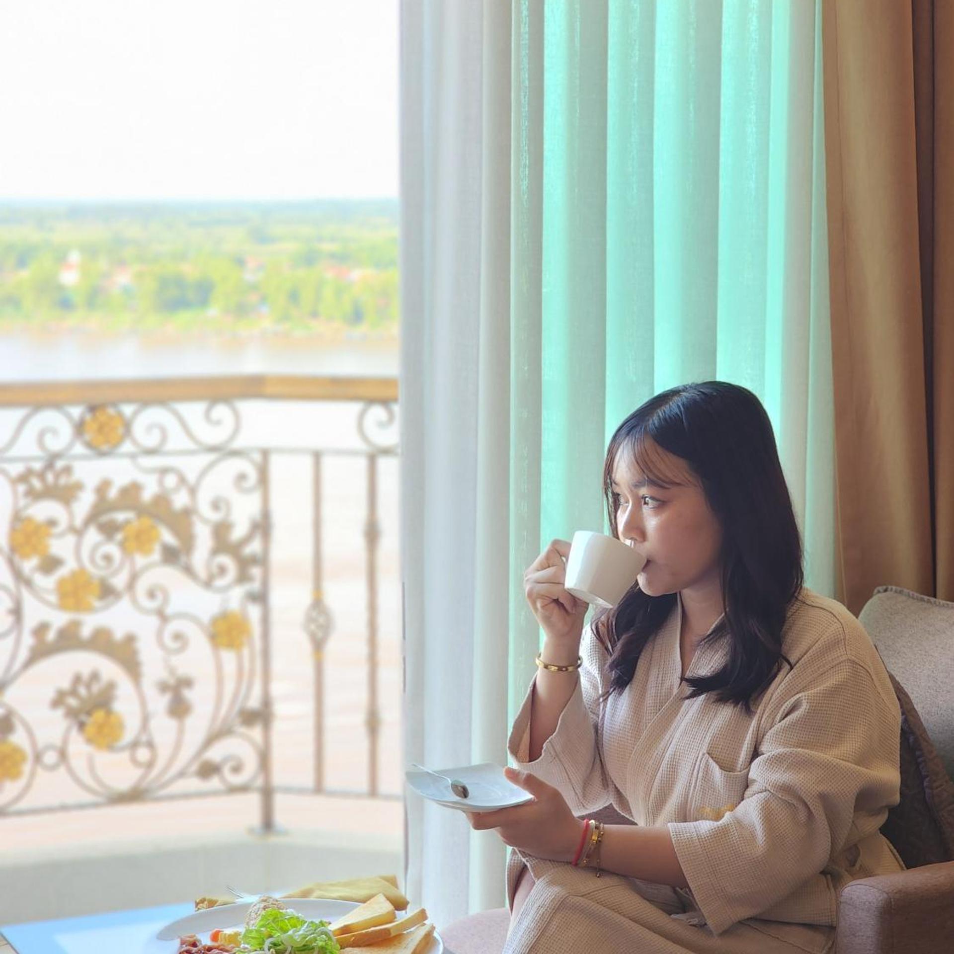 LBN Asian Hotel 12/50