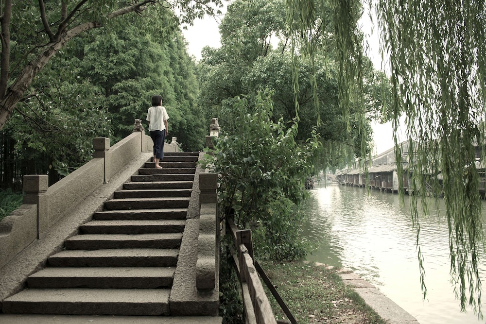 Alila Wuzhen 50/55