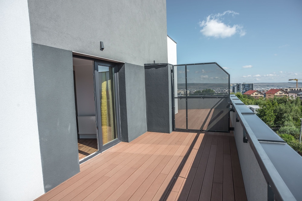 Uba Aparthotel 23/50