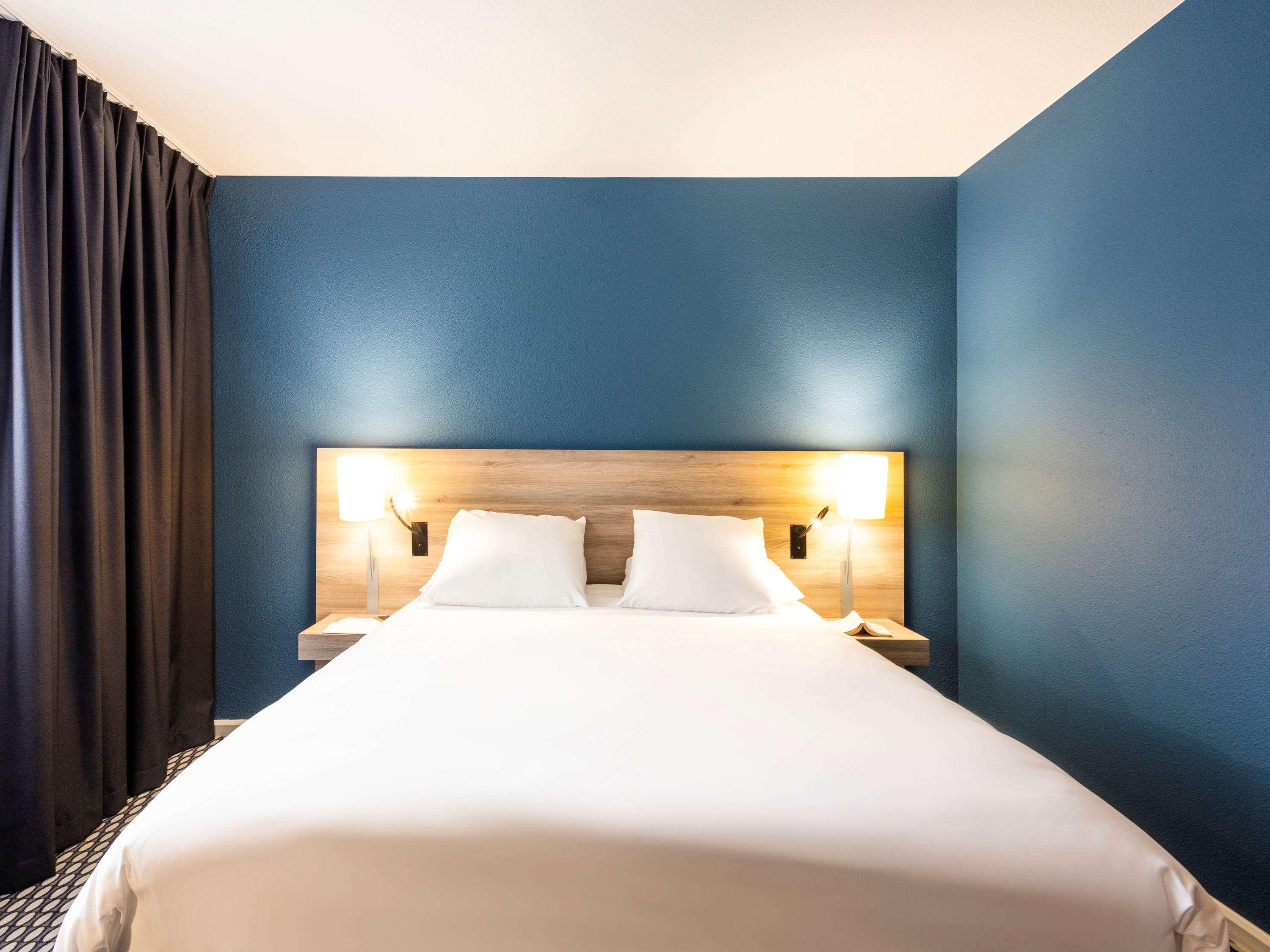 CLASSIC, SINGLE, DOUBLE BED