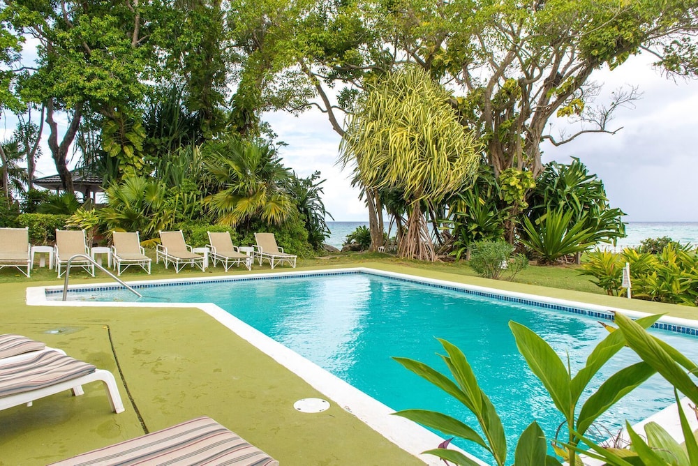 Villa Viento 55/59