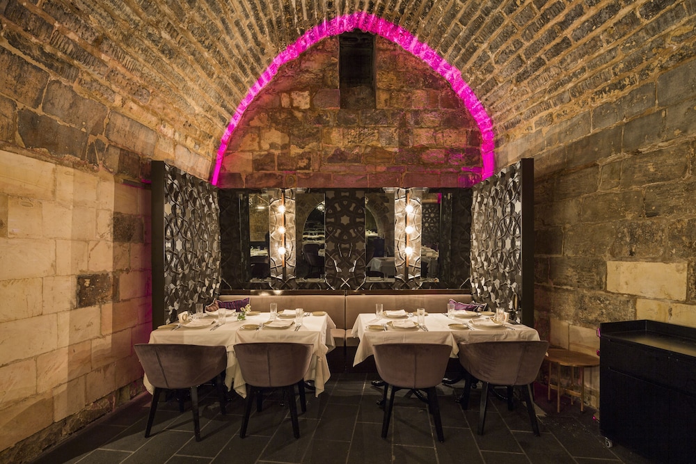 HSVHN Hotel Hisvahan 28/43